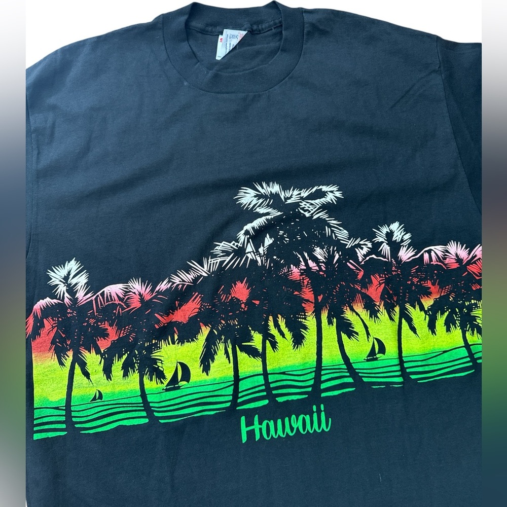 Vintage Hawaii Single Stitch Men’s Black Double‎ Sided T-Shirt XL AOP Softee